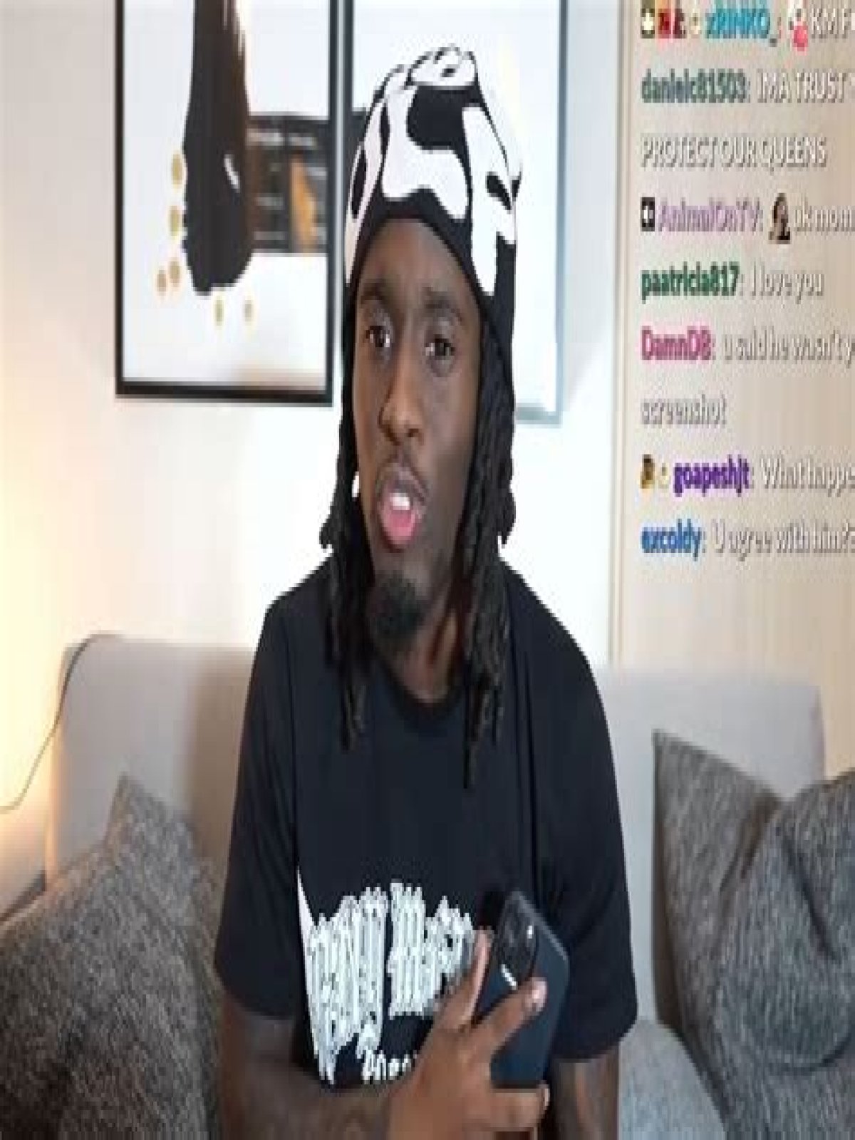 HTML